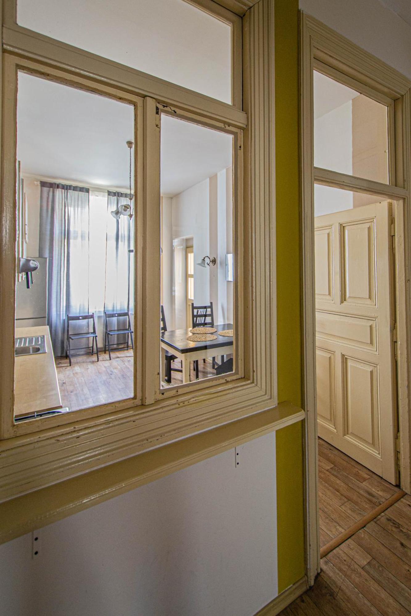 For Celebrations Spacious 3bdr With Balcony Prag