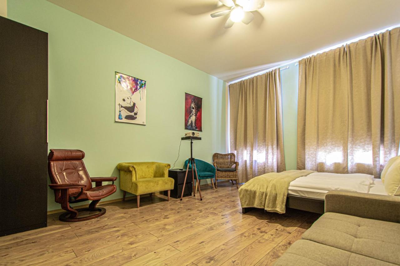 For Celebrations Spacious 3bdr With Balcony * Prag